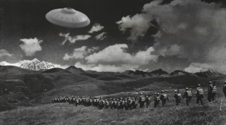 Kam es - vor Zeuge - schon im Jahre 1661 zu einer UFO-Landung in Tibet? (Bild: gemeinfrei / Montage: L. A. Fischinger)
