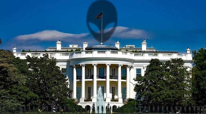Jaden Smith: "Ich sprach mit Präsident Obama im Weißen Haus über Außerirdische!" - Was steckt dahinter? (Bilder: PixaBay/gemeinfrei / Bearbeitung: Fischinger-Online)