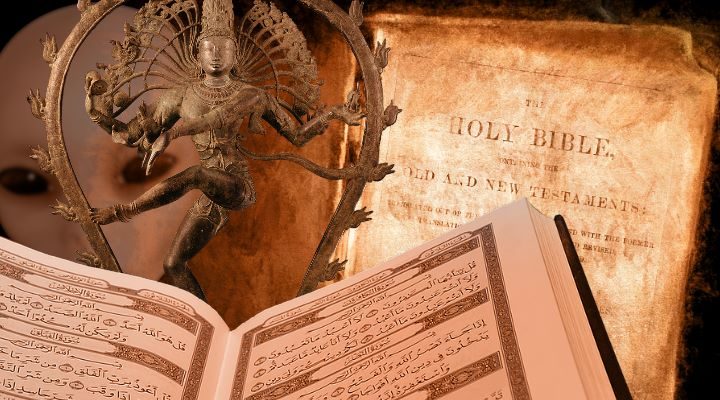 Müssen alle Religionsbücher umgeschrieben werden – wenn wir Aliens finden?