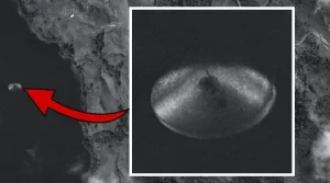 Fliegende Scheibe über Costa Rica 1971 (Ausschnitt): Das beste UFO-Foto? (Bild: Instituto Geográfico Nacional de Costa Rica / uapmedia.uk) Fliegende Scheibe über Costa Rica 1971 (Ausschnitt): Das beste UFO-Foto? (Bild: Instituto Geográfico Nacional de Costa Rica / uapmedia.uk)