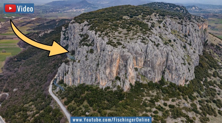 23.000 Jahre alt: Älteste von Menschenhand geschaffene Struktur - tatsächlich? (Bild: meteorapyligeopark.gr / Bearbeitung: Fischinger) 23.000 Jahre alt: Älteste von Menschenhand geschaffene Struktur - tatsächlich? (Bild: meteorapyligeopark.gr / Bearbeitung: Fischinger)